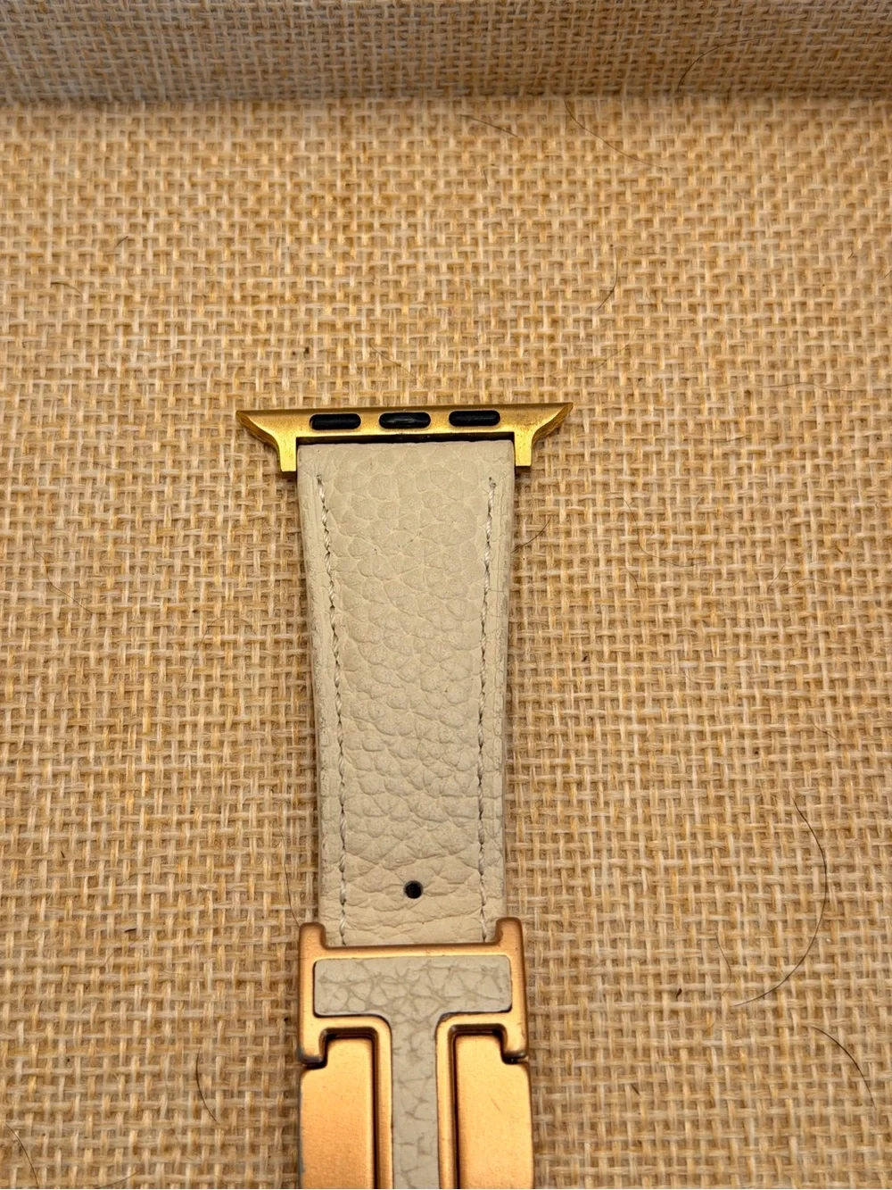 Apple Watch Band Leather (H Logo with Magnetic clasp)